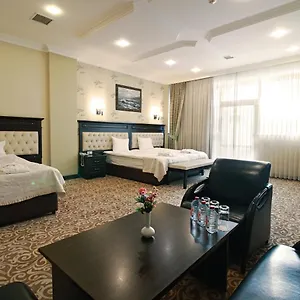 new-baku-hotel.aboutbakuhotels.com/